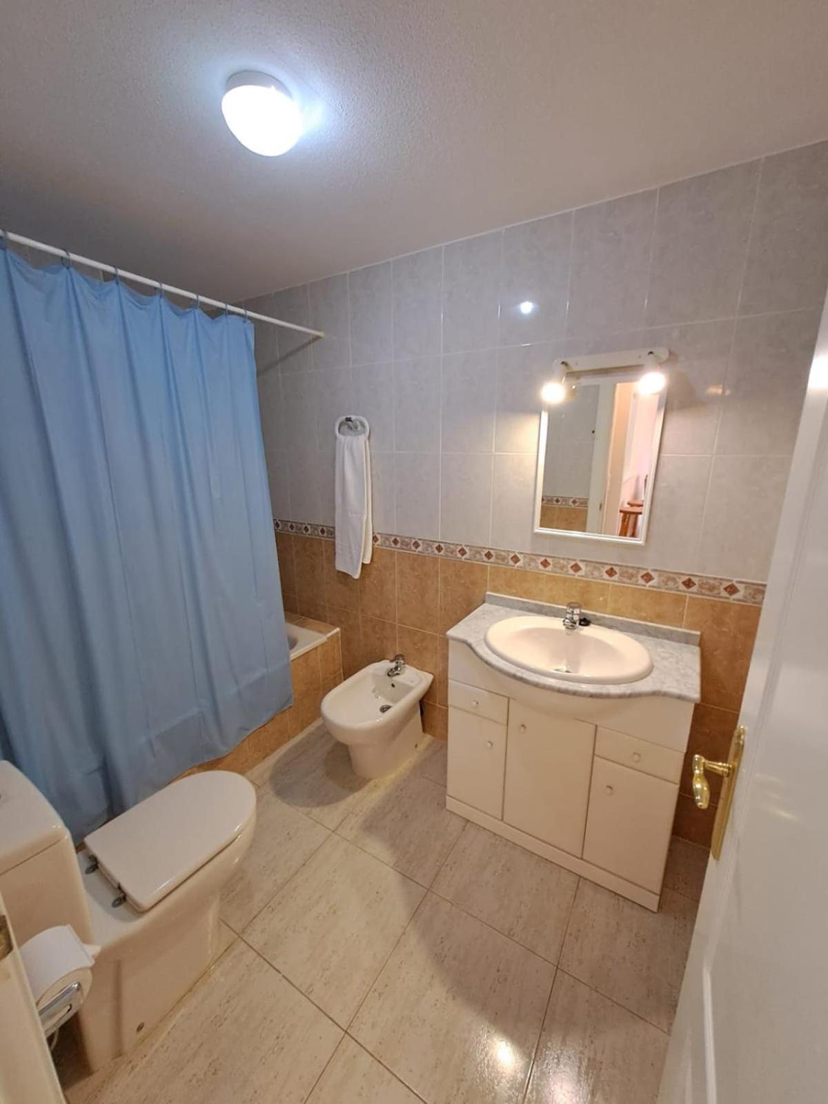 Apartamentos Las Palmeras V.V. La Manga del Mar Menor Esterno foto